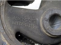  Подушка крепления КПП Toyota RAV 4 2000-2005 20451196 #2