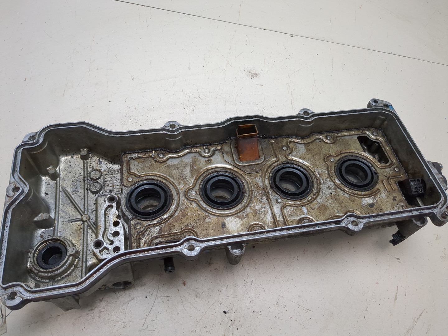 Крышка клапанная ГБЦ