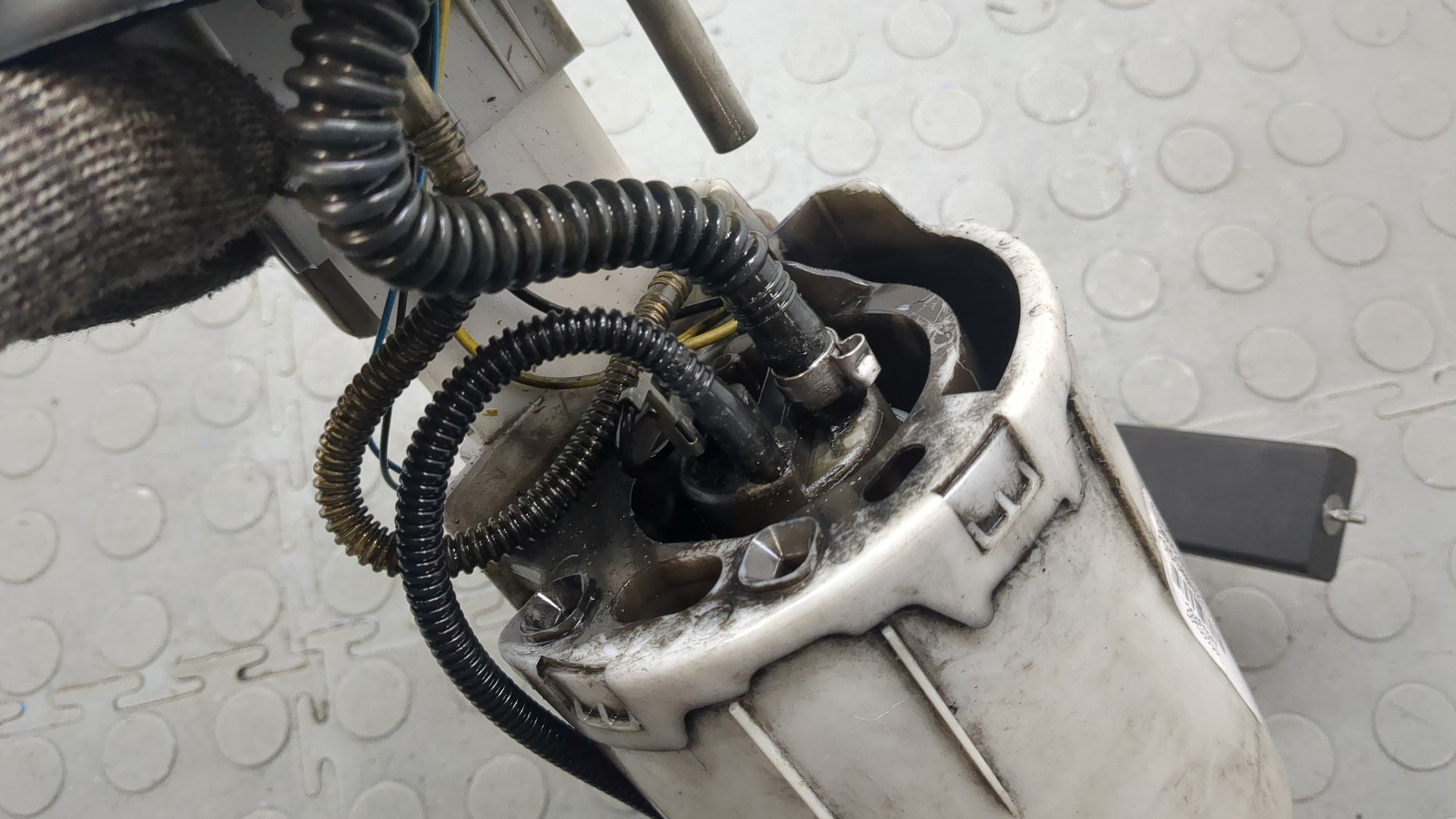 Насос топливный электрический