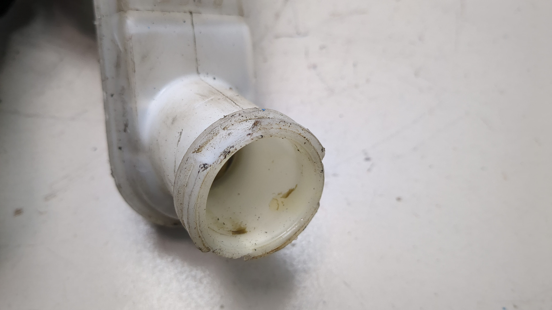 Цилиндр тормозной главный