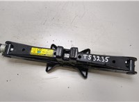 0911105050 Домкрат Toyota Yaris 2010-2017 20455151 #1