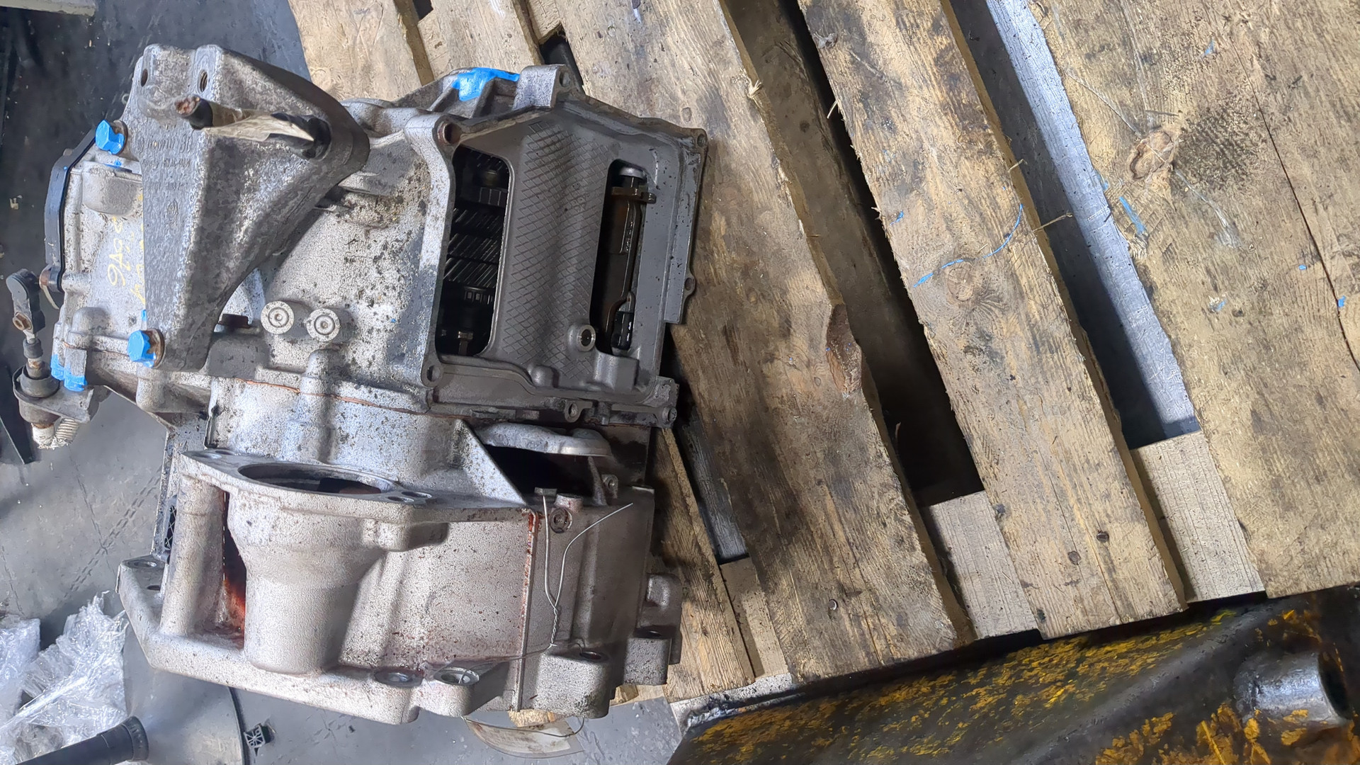 АКПП (автоматическая коробка переключения передач)