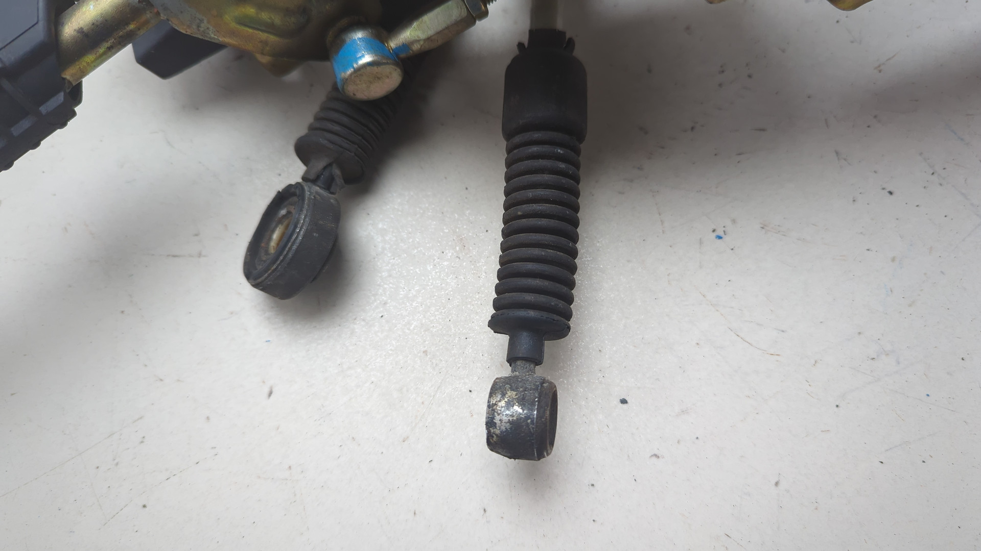 Кулиса МКПП / АКПП