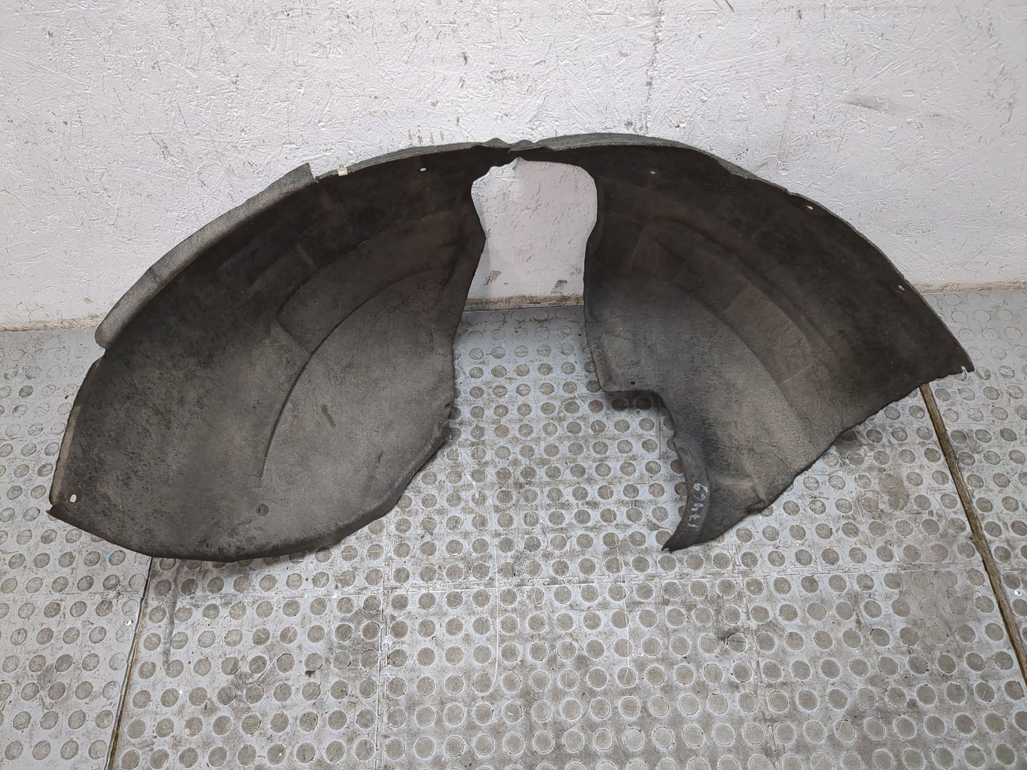 Локер передний правый