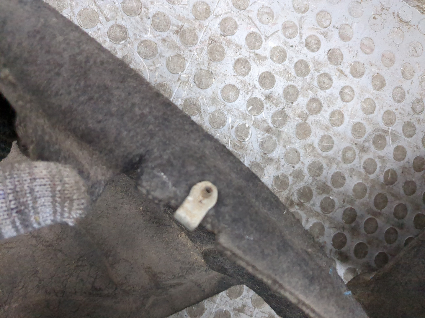 Локер передний правый