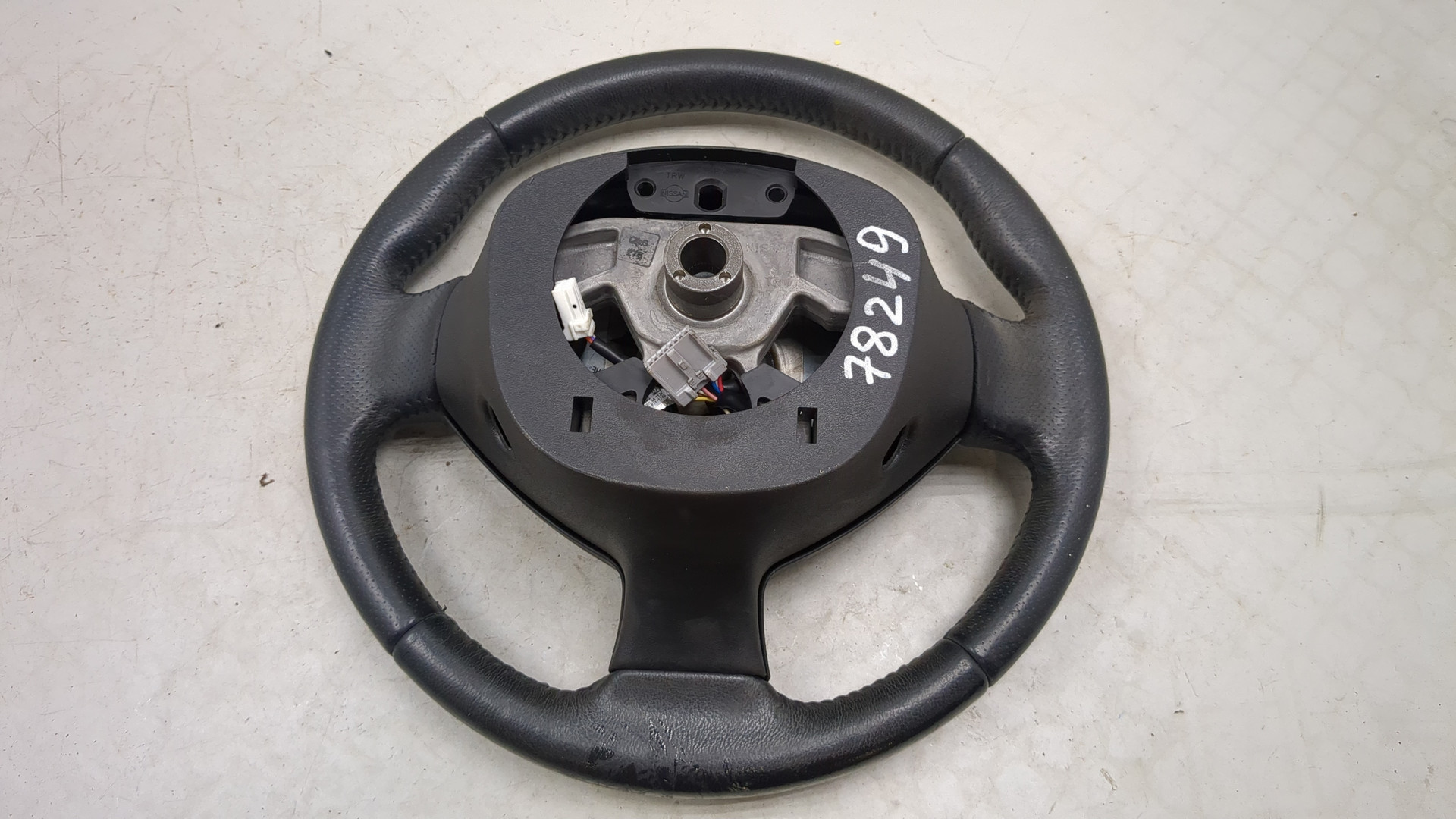 Рулевое колесо (руль)