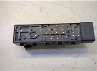  Кнопка регулировки сидений Chevrolet Equinox 2017-2021 20458796 #2