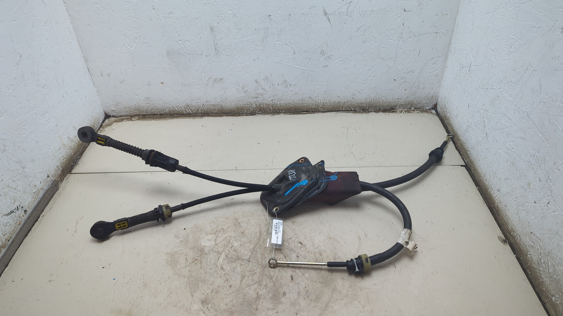 Трос КПП (выбора/переключения передач)