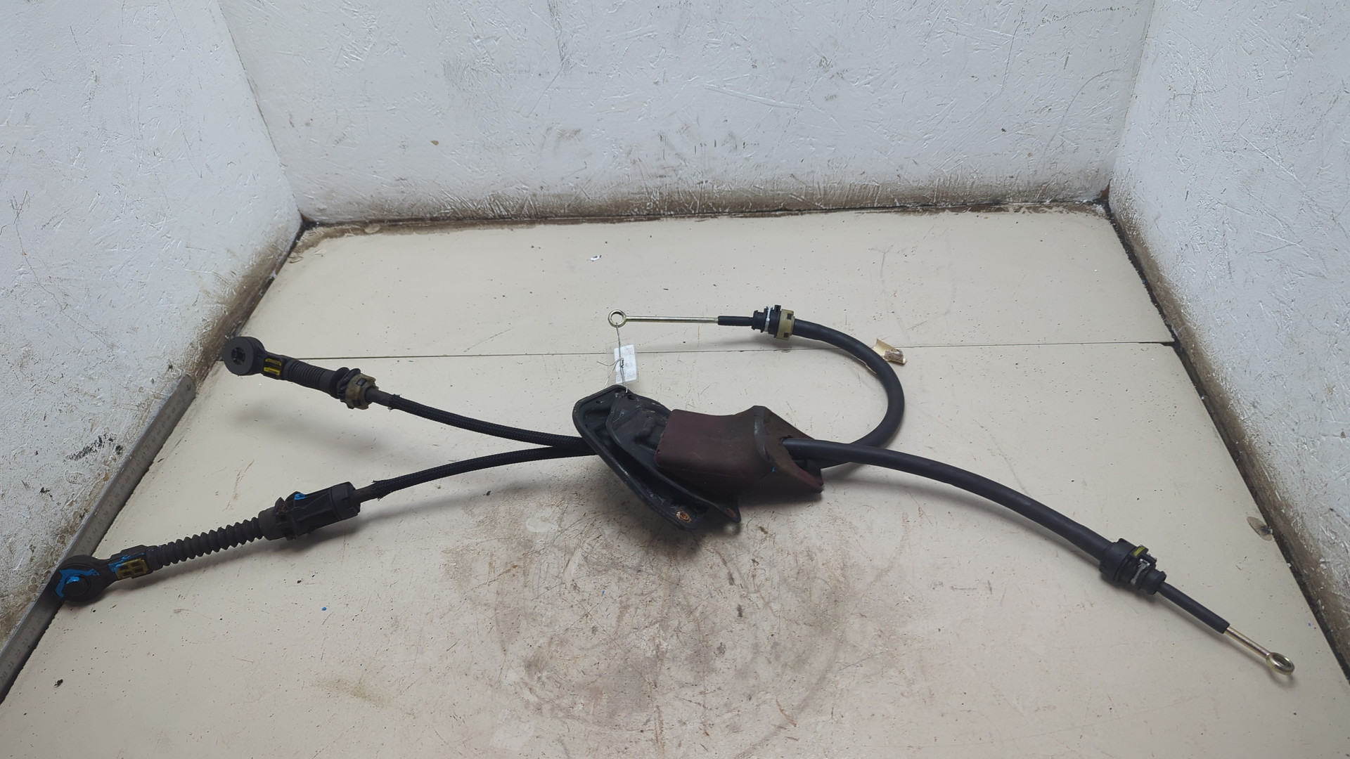 Трос КПП (выбора/переключения передач)