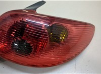  Фонарь (задний) Peugeot 206 20467802 #1