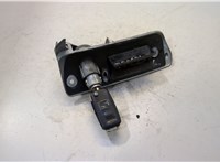  Ручка крышки багажника Volkswagen Caddy 2004-2015 20468287 #1