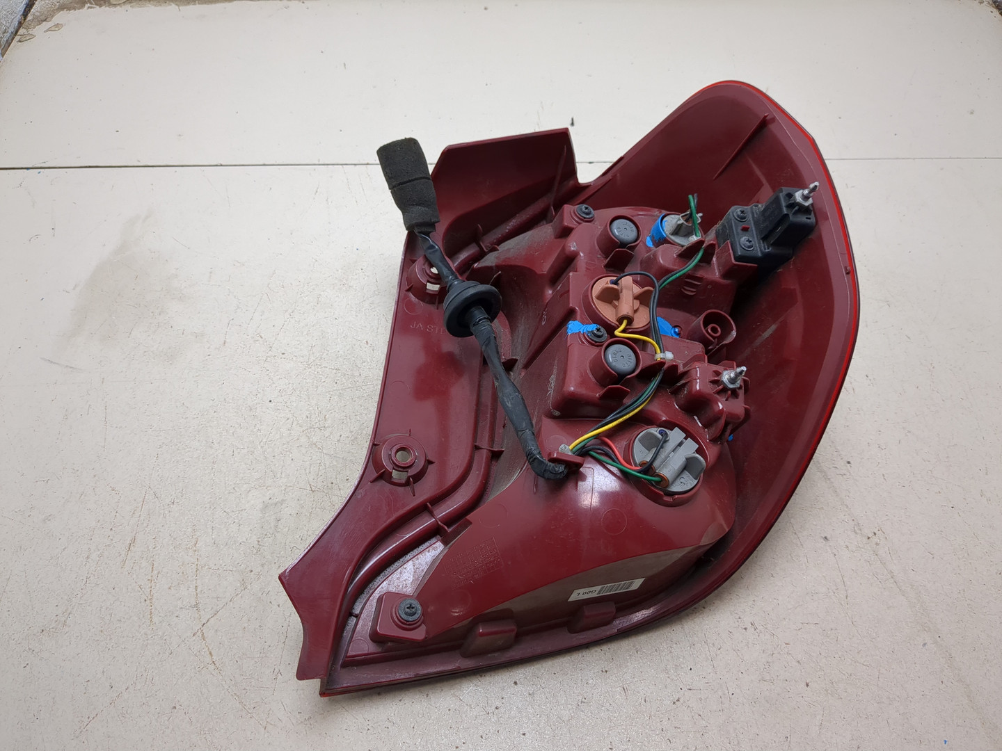 Фонарь задний левый