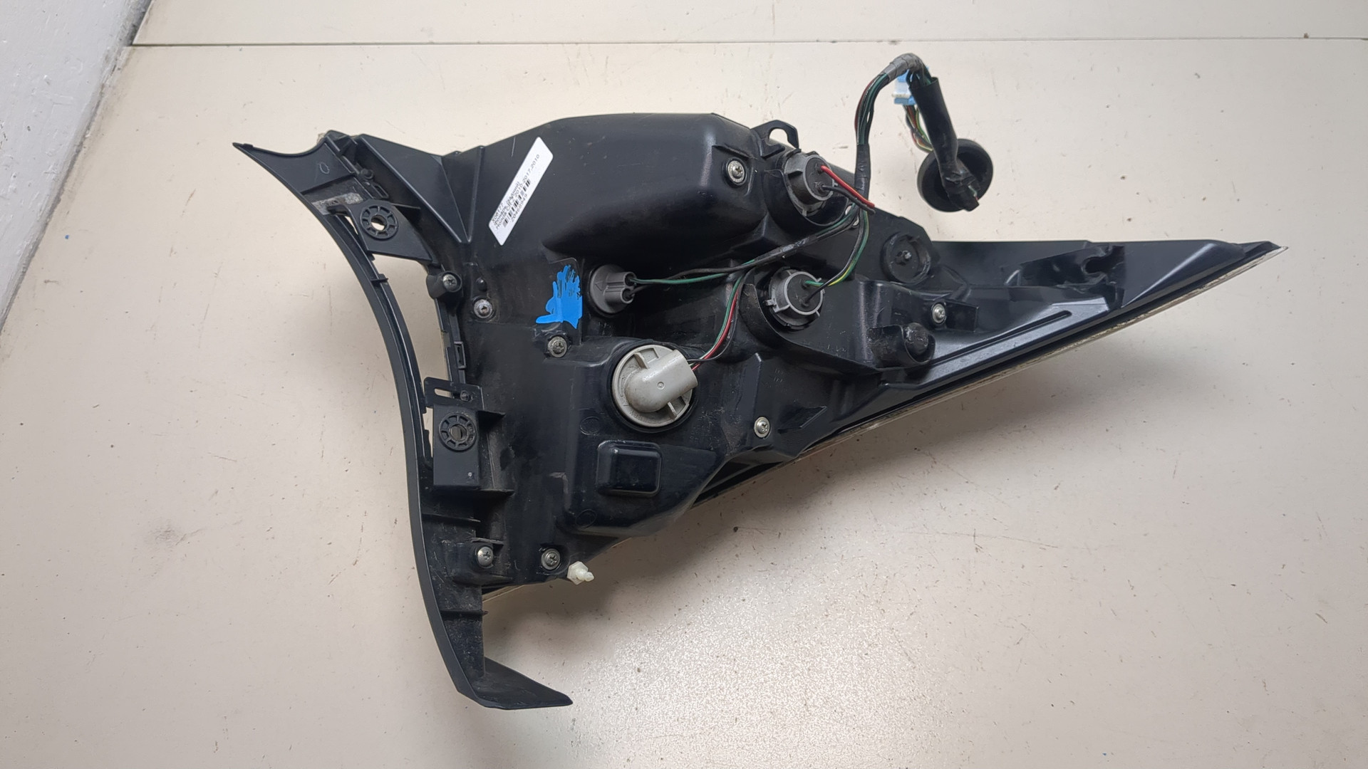 Фонарь задний правый