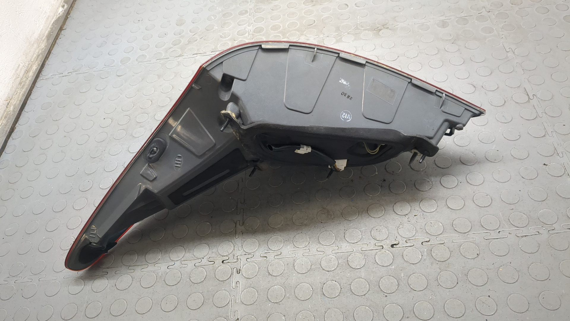 Фонарь задний левый