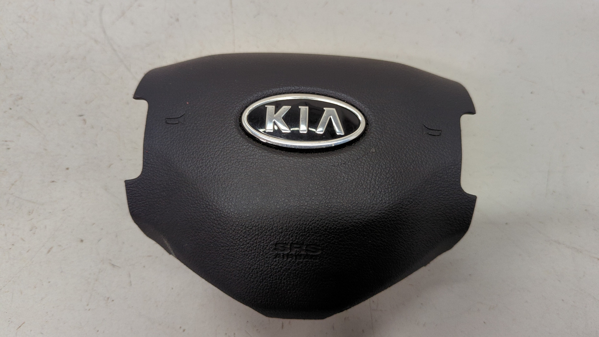 Подушка безопасности в рулевое колесо