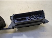  Блок управления стояночным тормозом Jeep Cherokee 2013- 20470378 #3