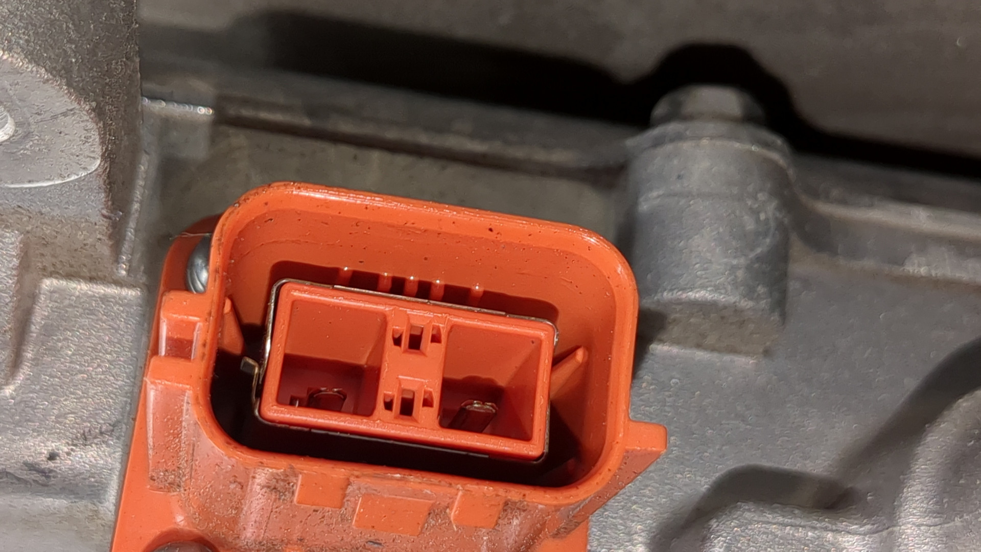 Преобразователь напряжения (адаптер)