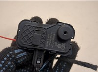  Электропривод запирания бака Audi SQ5 2013-2017 20472203 #1