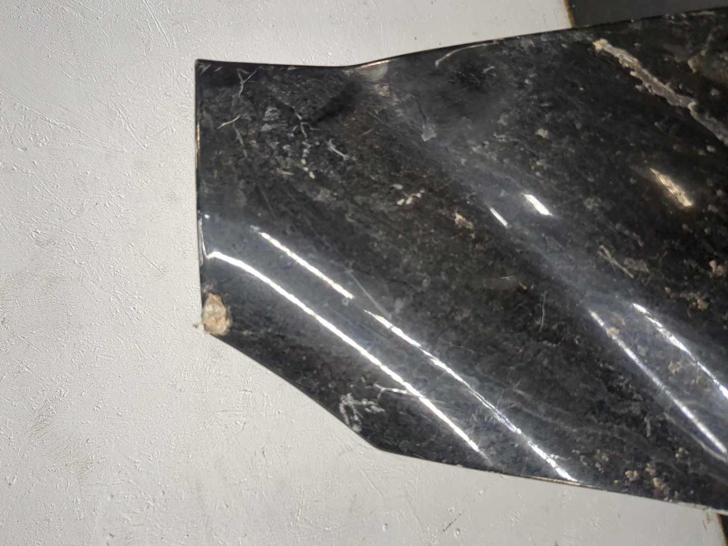 Крыло переднее левое