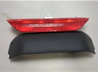 88969952 Фонарь дополнительный (стоп-сигнал) Pontiac Vibe 1 2002-2008 20476554 #1