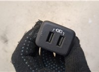  Разъем AUX/USB Chevrolet Equinox 2017-2021 20476835 #1