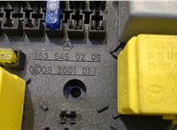  Блок предохранителей Mercedes ML W163 1998-2004 20477011 #2