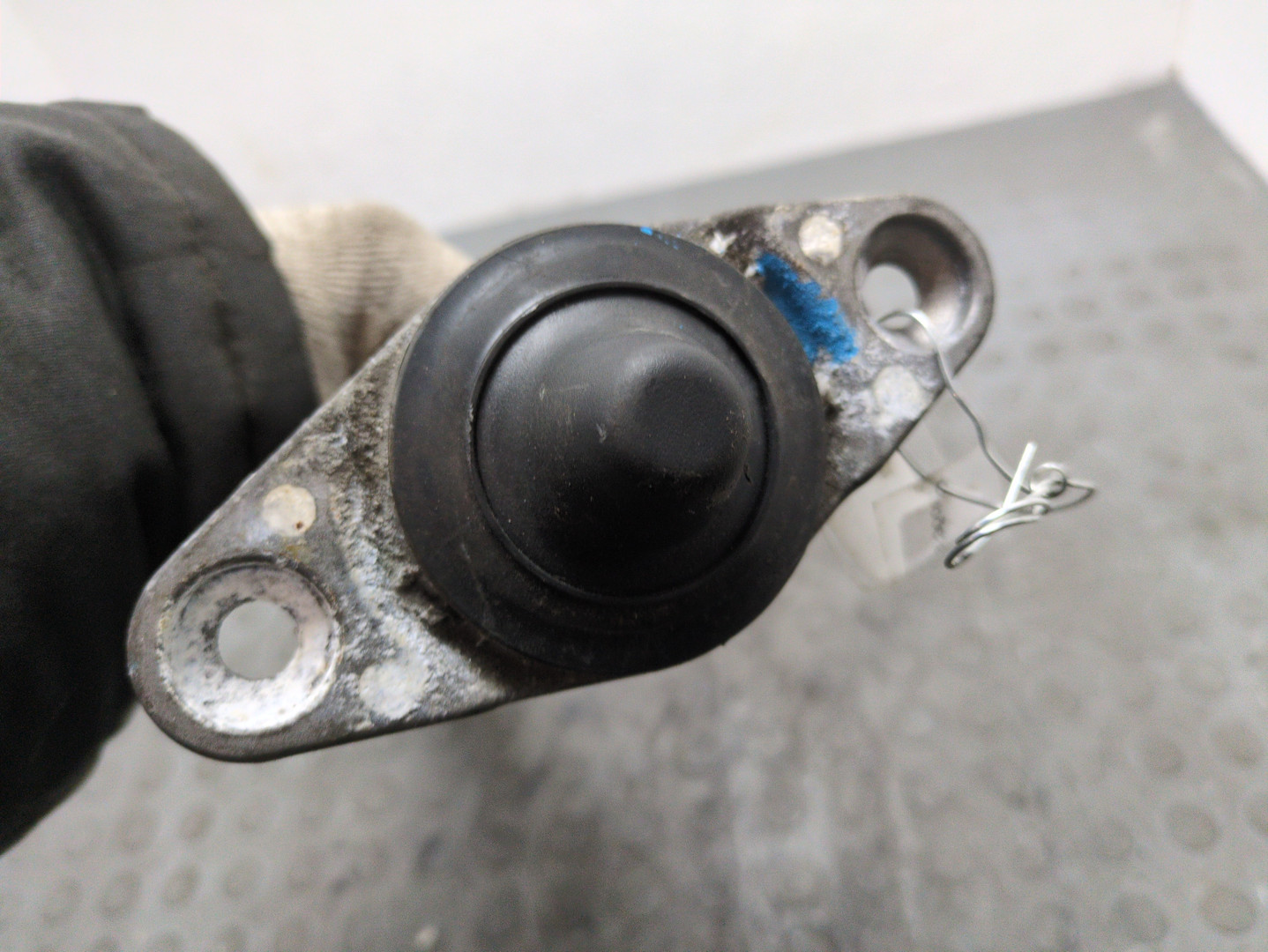 Амортизатор задний (стойка)