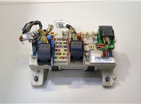  Блок предохранителей Ford Focus 2 2008-2011 20477638 #1