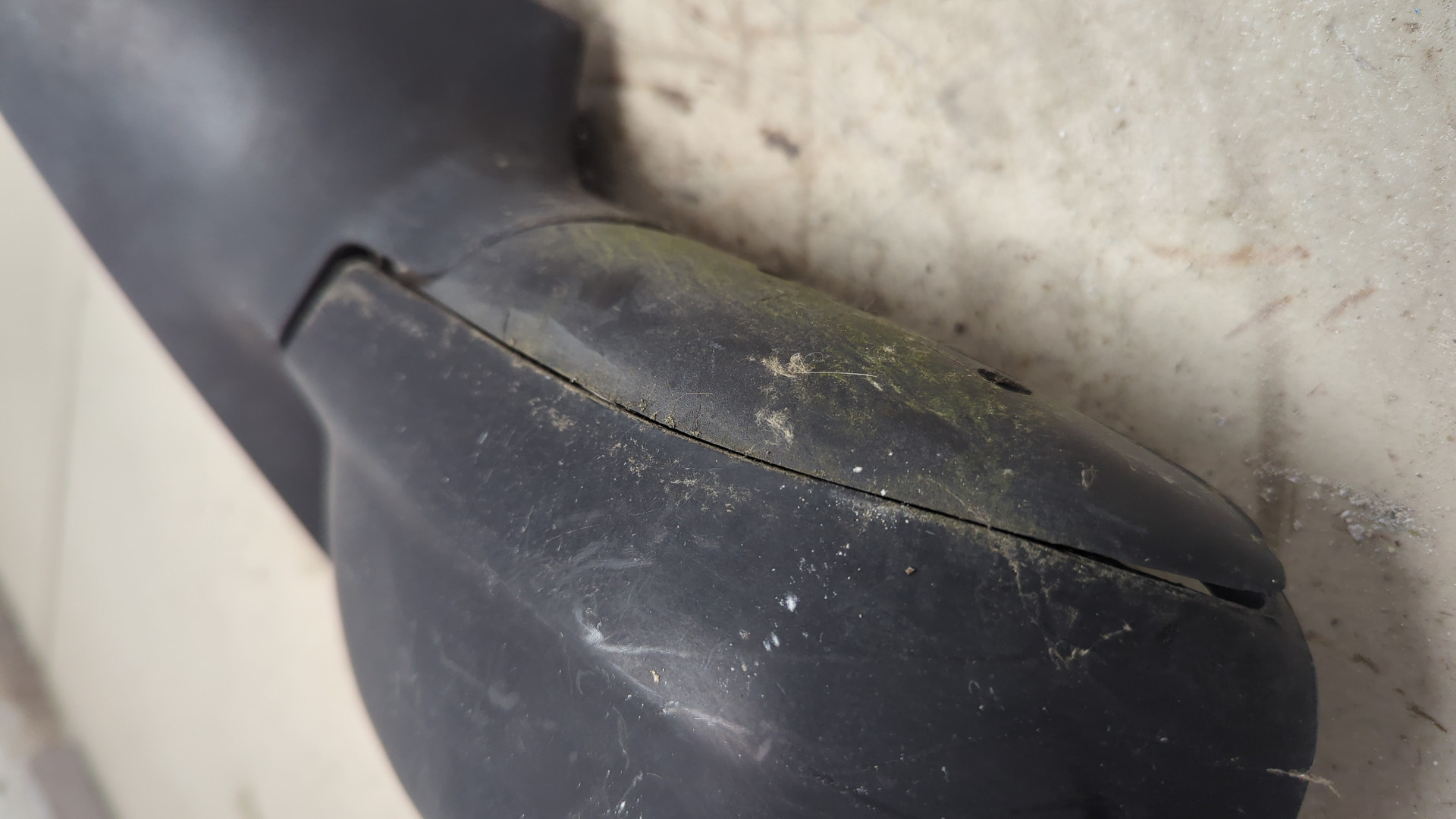 Зеркало правое электрическое