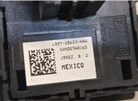 lb5t2b623aaw Кнопка стояночного тормоза (ручника) Ford Escape 2023-2025 20479769 #3