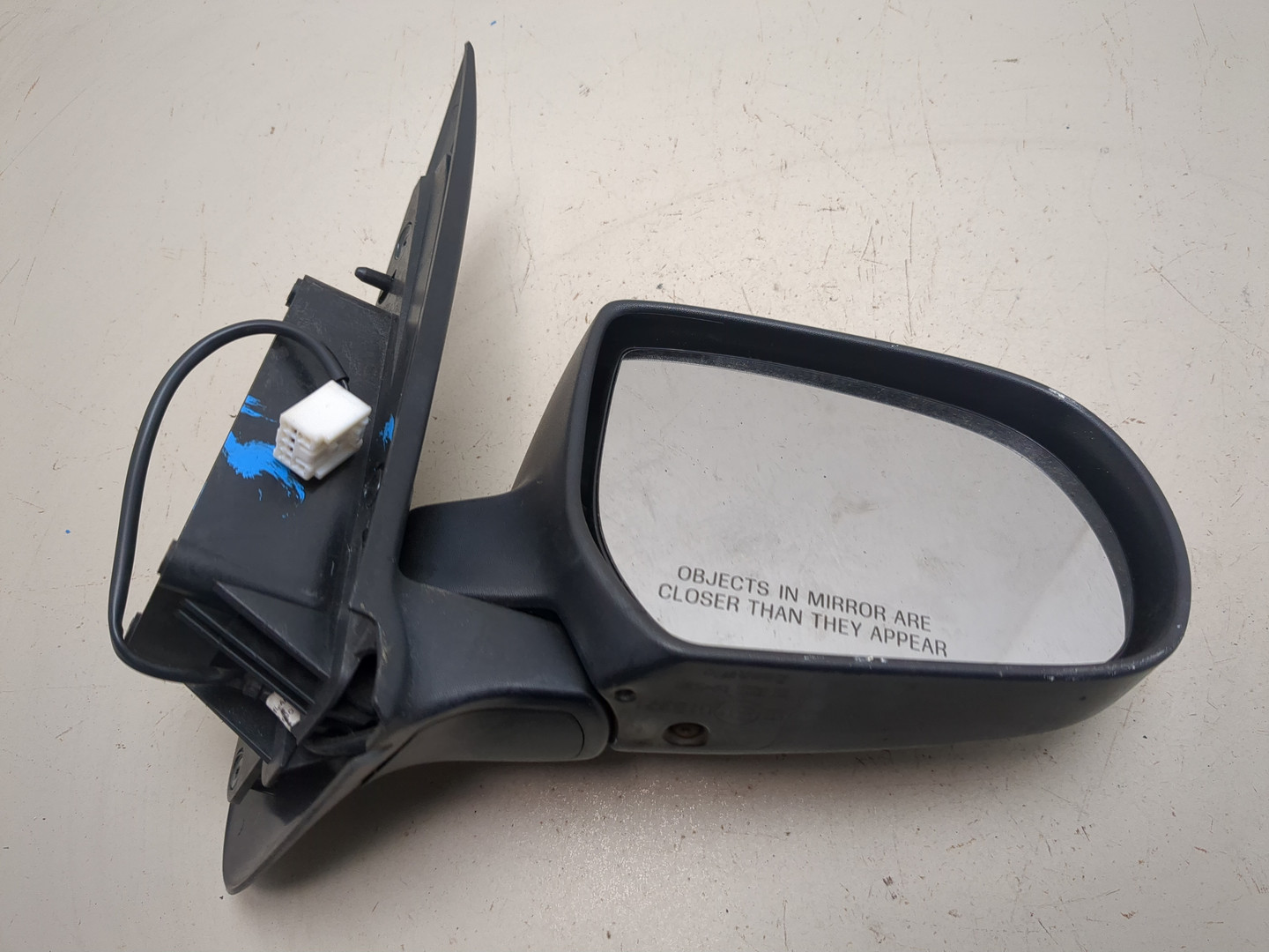 Зеркало правое электрическое