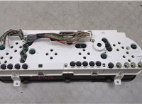  Щиток приборов (приборная панель) Toyota Sequoia 2000-2008 20481061 #2