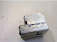  Кронштейн усилителя бампера Buick Encore 2016-2022 20481799 #2