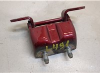 824019N00A Петля крышки багажника Nissan Altima 5 2012-2018 20482000 #1