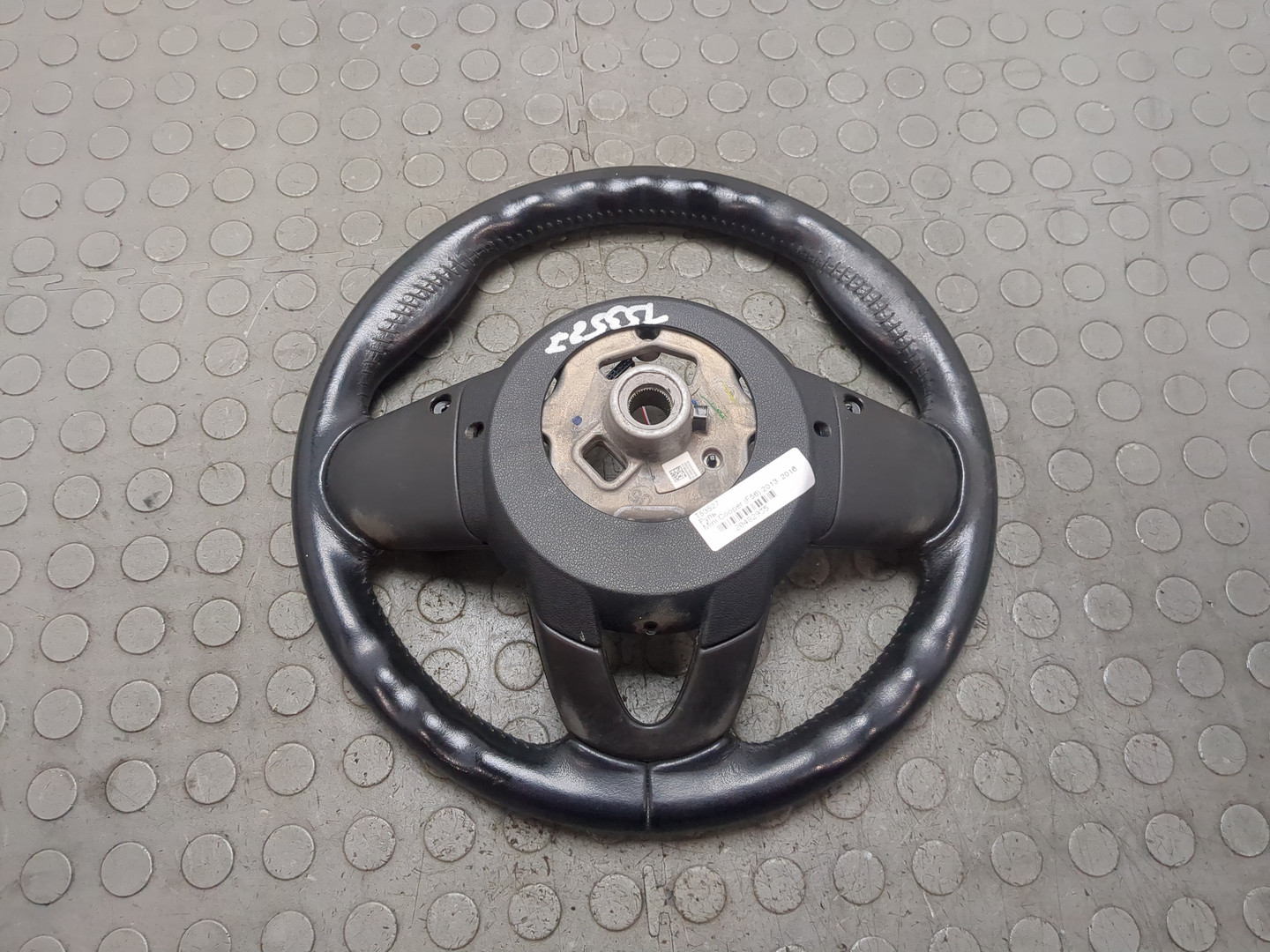 Рулевое колесо (руль)