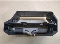  Кронштейн блока управления Volkswagen Touareg 2007-2010 20484011 #2