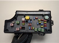  Блок предохранителей Jeep Compass 2006-2011 20484190 #1