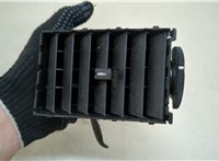  Дефлектор обдува салона Chrysler 300C 2004-2011 20484372 #1