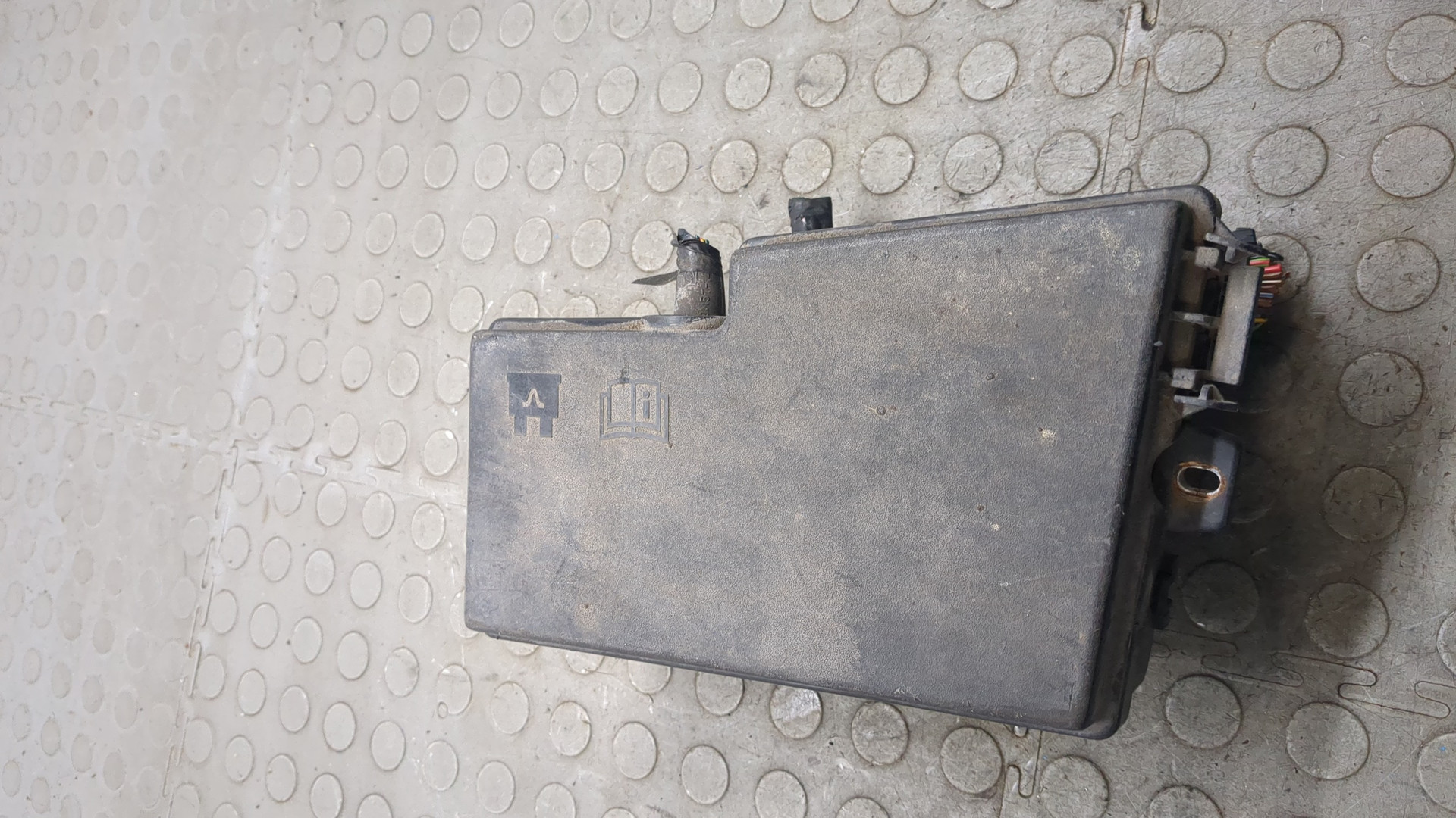 Блок предохранителей