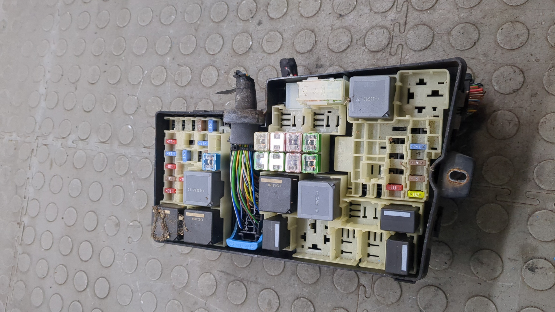 Блок предохранителей