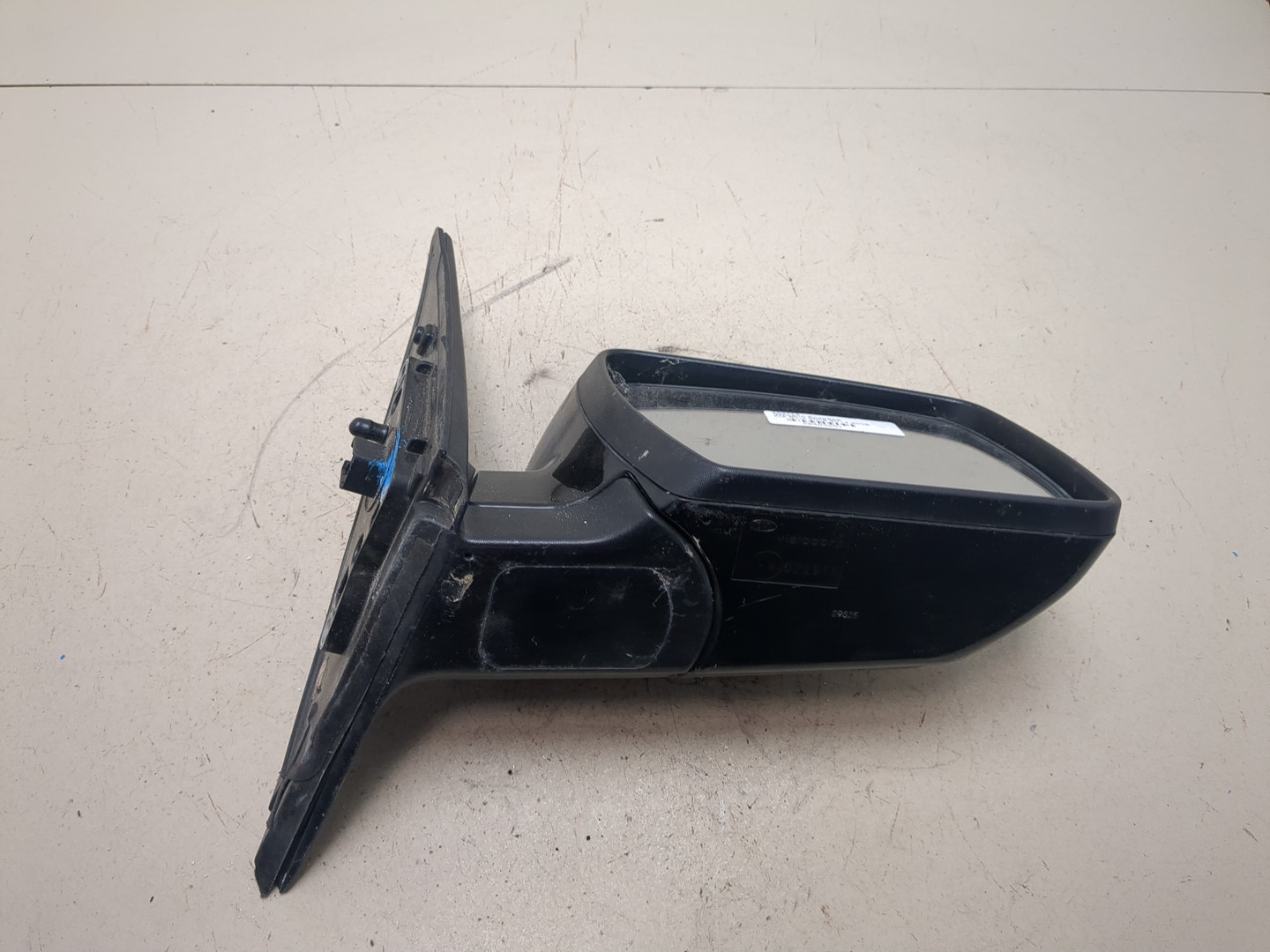 Зеркало правое электрическое