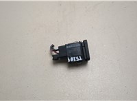  Кнопка стояночного тормоза (ручника) Volkswagen Passat 6 2005-2010 20489428 #1