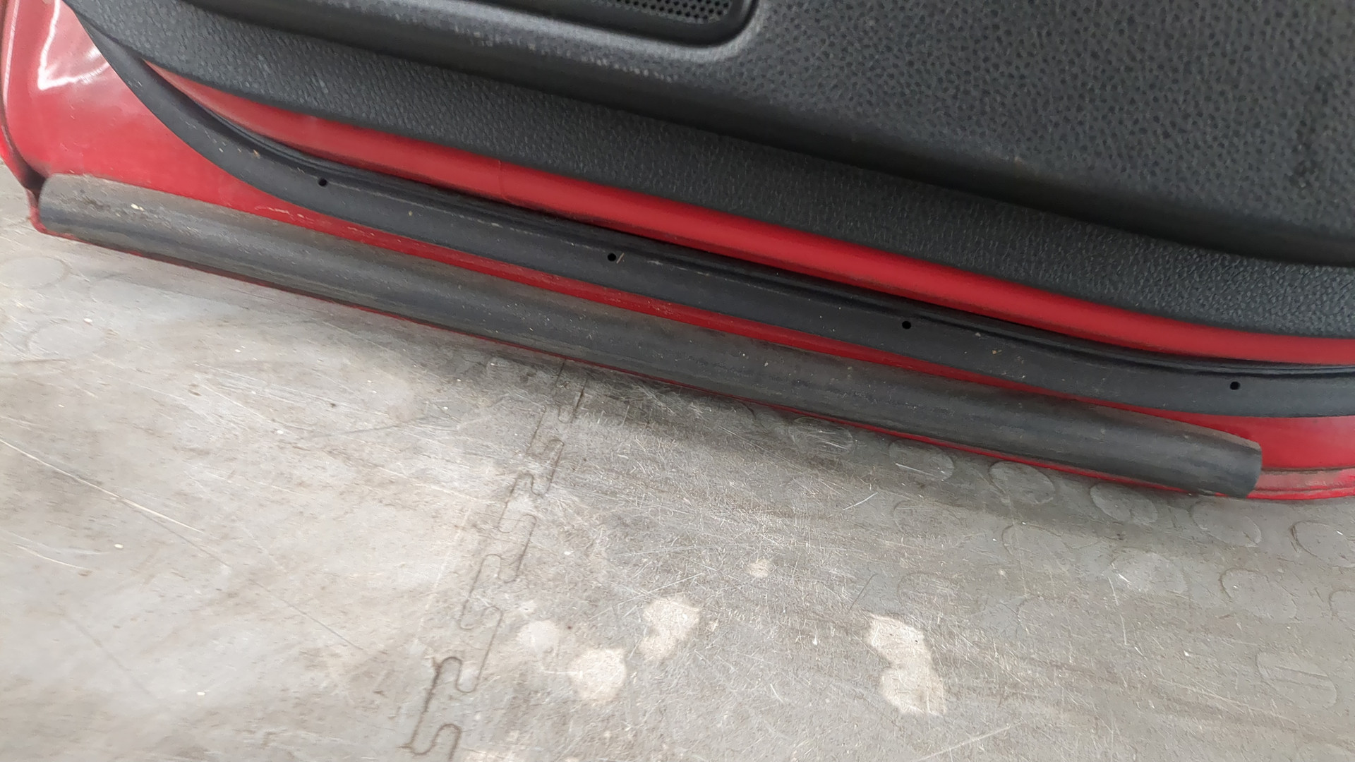 Дверь задняя правая