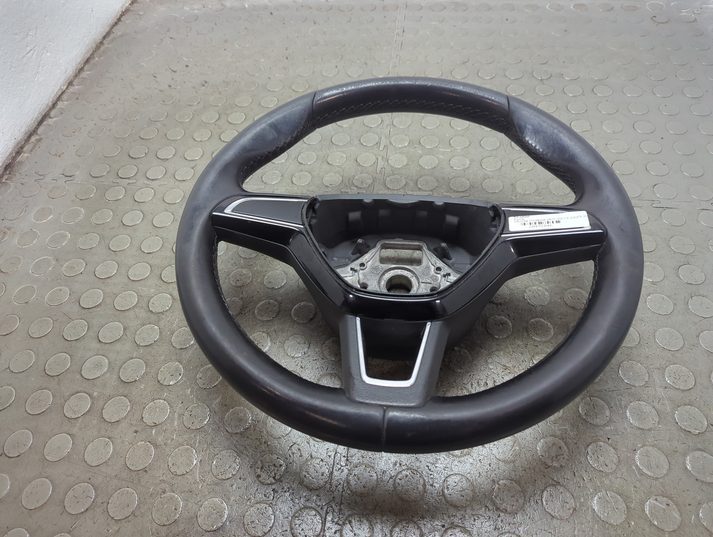 Рулевое колесо (руль)