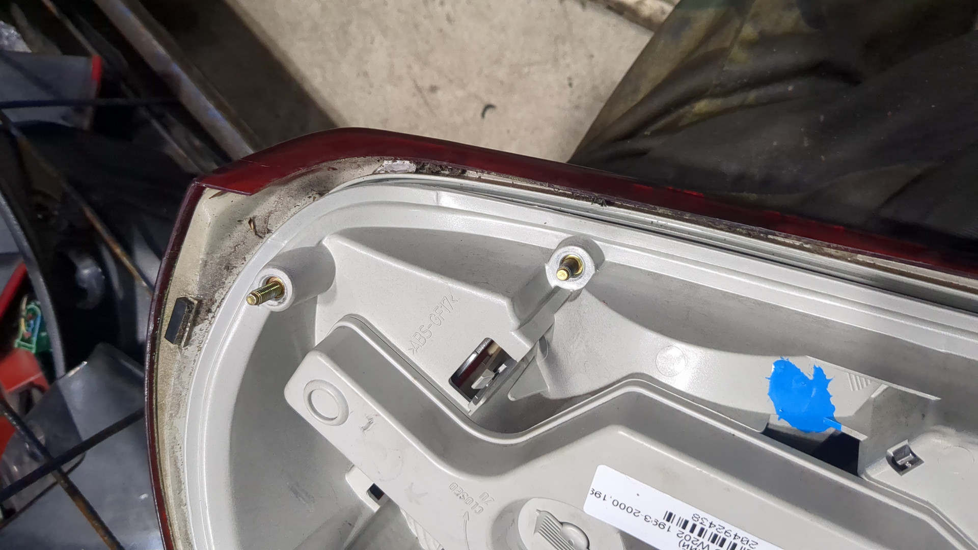 Фонарь задний правый