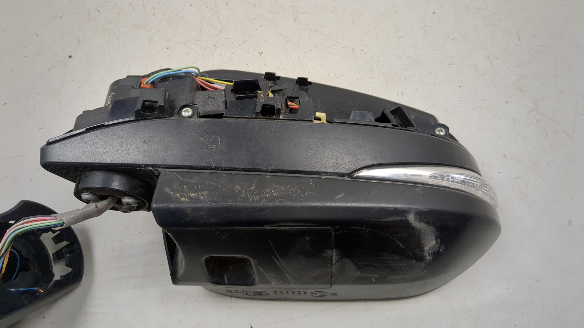 Зеркало левое электрическое