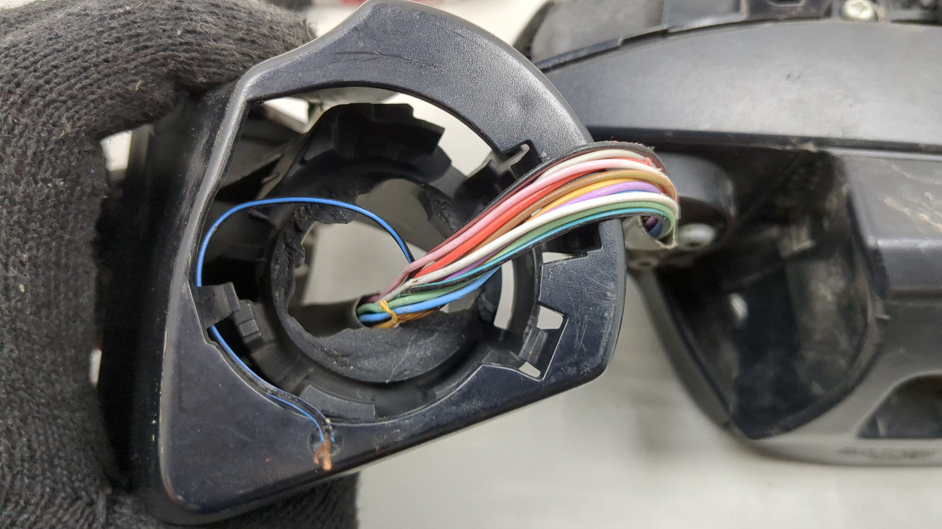 Зеркало левое электрическое