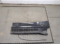 66811ZC50A Жабо под дворники (дождевик) Infiniti QX56 2004-2010 20496374 #1