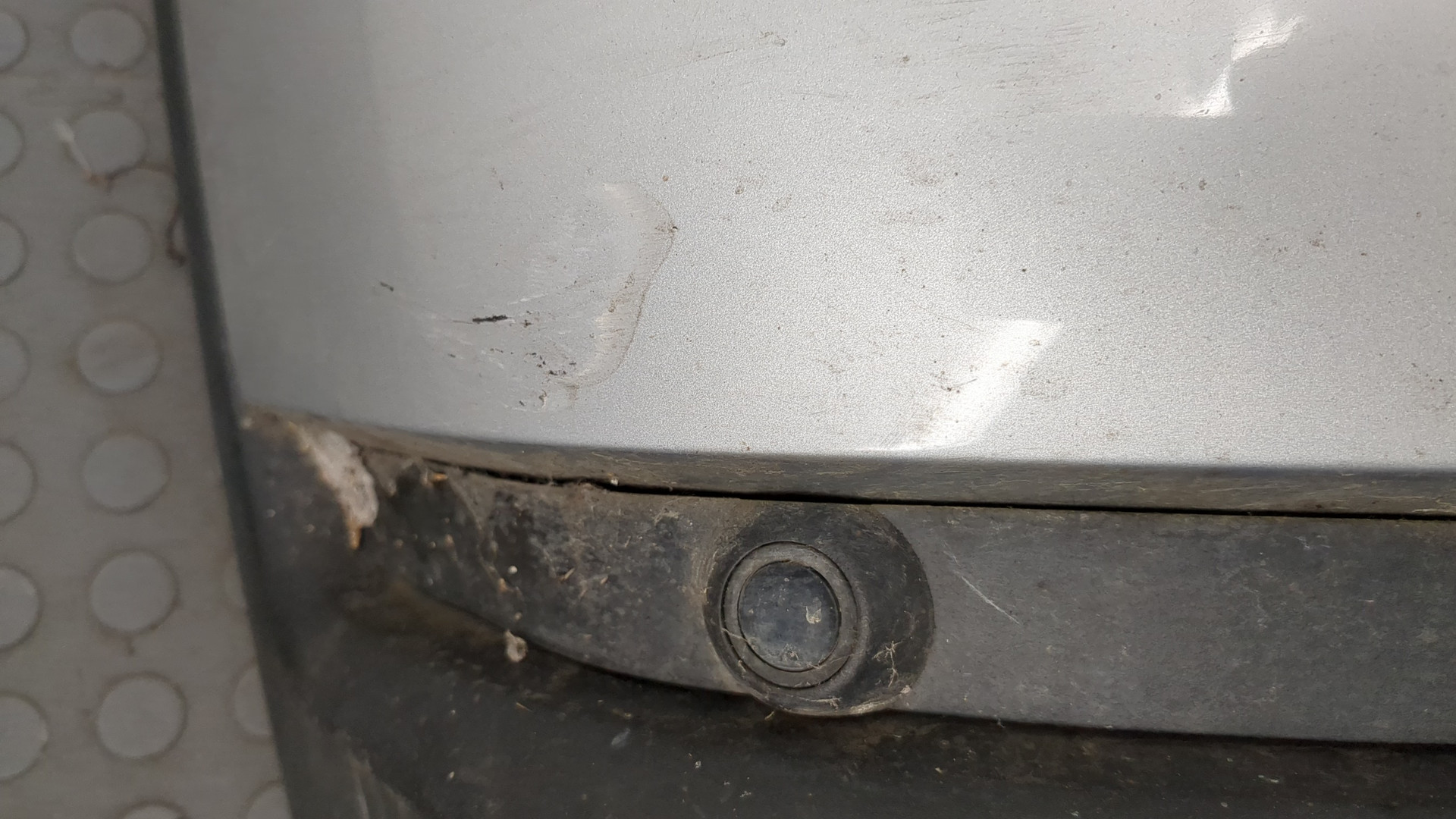 Бампер передний