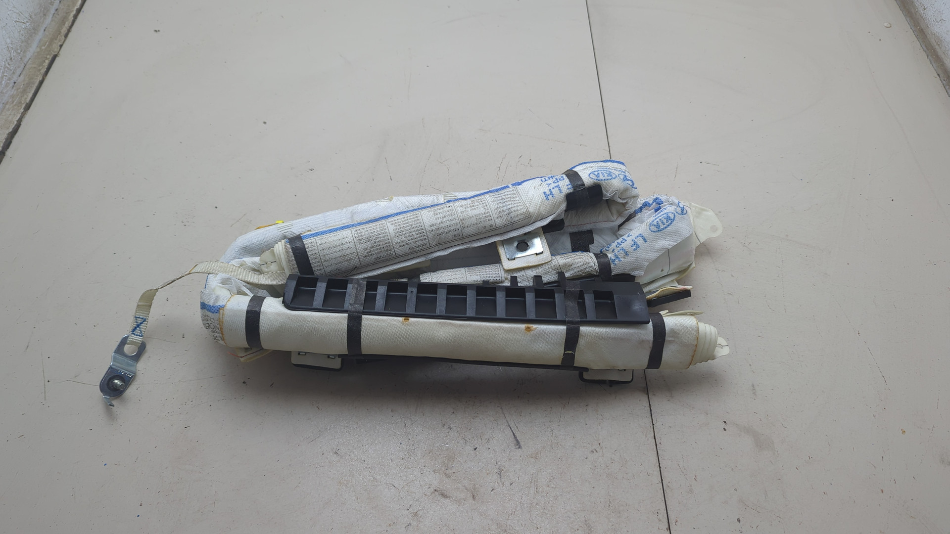 Подушка безопасности боковая (шторка)